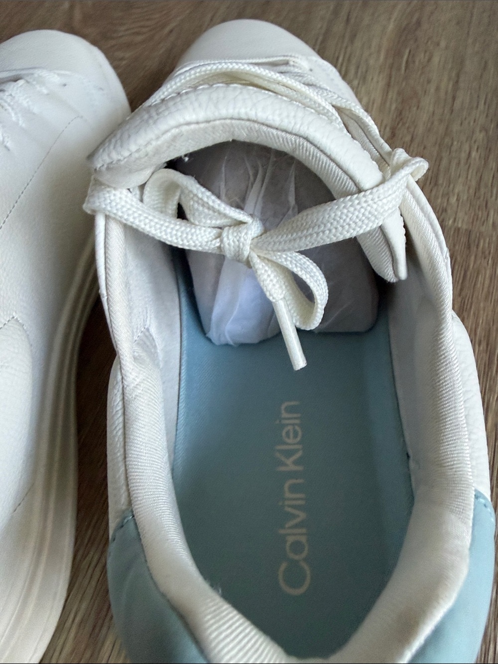 Calvin Klein Sollyz White Leather Sneakers with Light Blue Heel Accent Size 11 - Picture 8 of 10